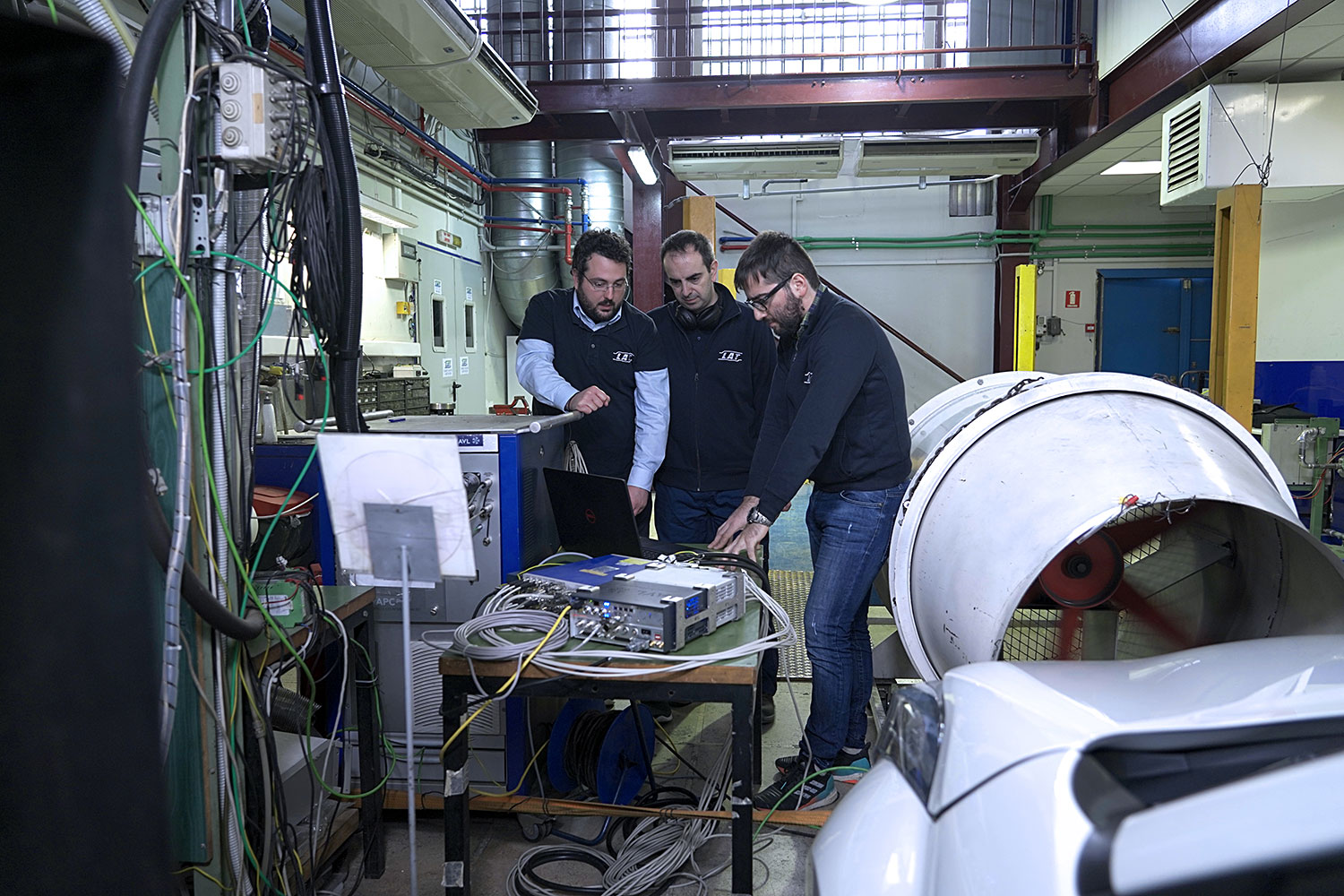 Chasis dyno testing with team